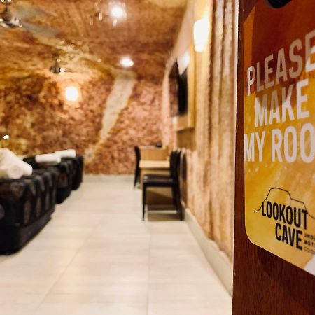The Lookout Cave Underground Motel Кубер-Педи Экстерьер фото